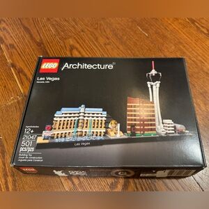 LEGO Architecture Las Vegas Skyline Set 21047